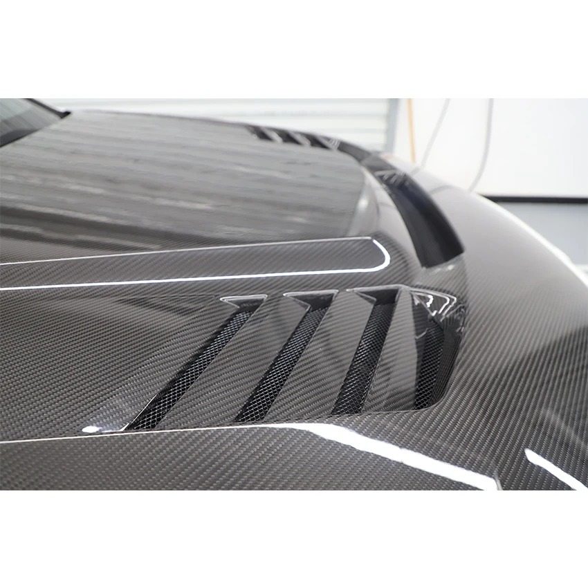 For G87 M2 Carbon Fiber V style Dry Carbon Fiber Hood Bonnet Car Body Kit